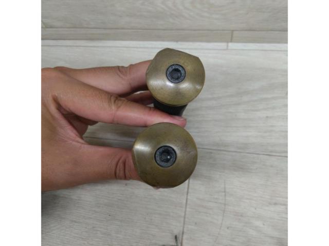 Y’s GEAR(ワイズギア) BOLT 純正オプション 真鍮 ステップペグ
