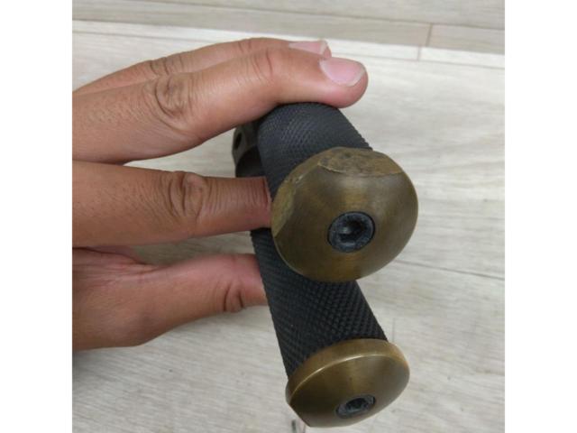 Y’s GEAR(ワイズギア) BOLT 純正オプション 真鍮 ステップペグ