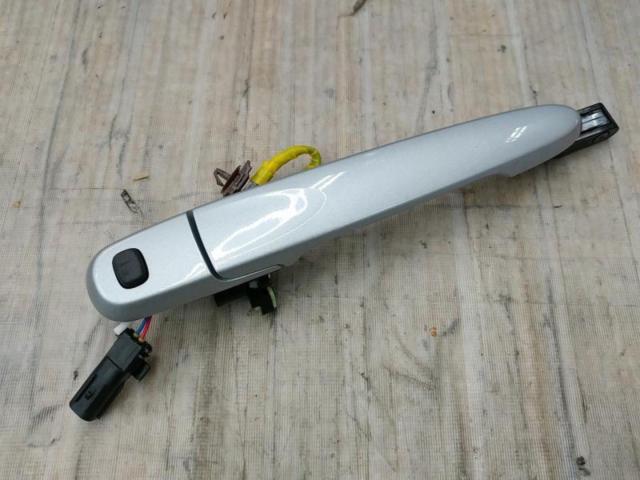【ダイハツ純正】ドアアウターハンドル