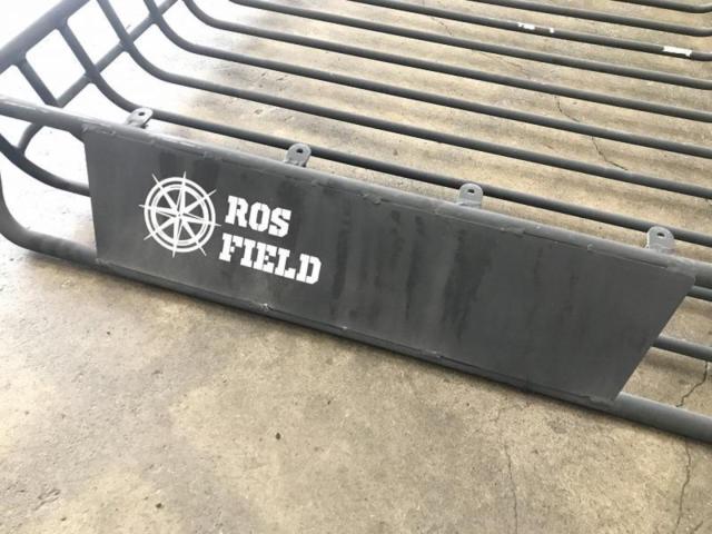 ROS FIELD アルミ製汎用ルーフラック