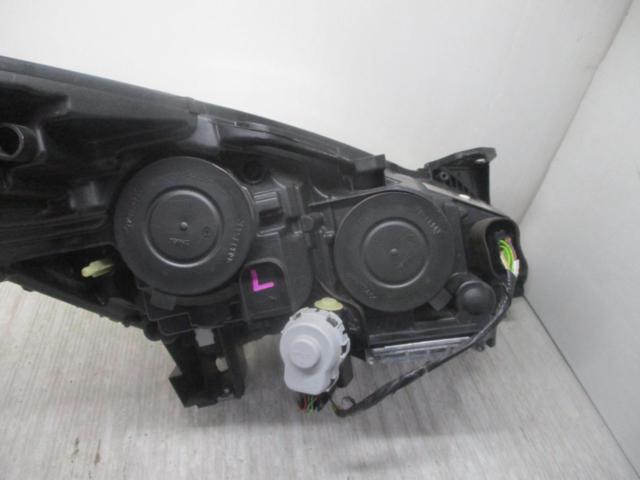 【ワケアリ】PEUGEOT(プジョー)純正 T87 5008 純正 HIDヘッドライト 【9685473780】LH