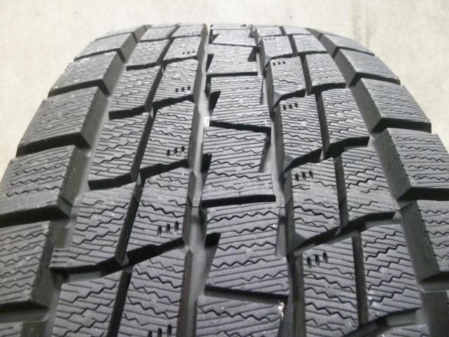 MARUKA SERVICE MID SCHNEIDER SQ27 + GOODYEAR ICENAVI SUV