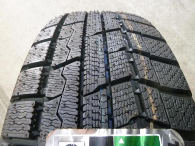 HOT STUFF Exceeder E08 + TOYO winter TRANPATH TX