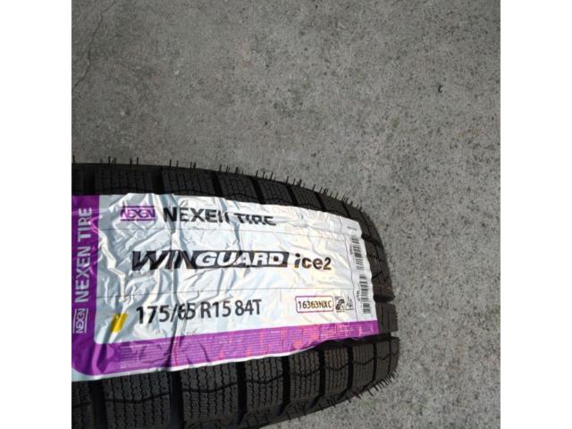 【トヨタ純正】 15インチスチールホイール+【NEXEN/ROADSTONE】 WINGUARD ice2