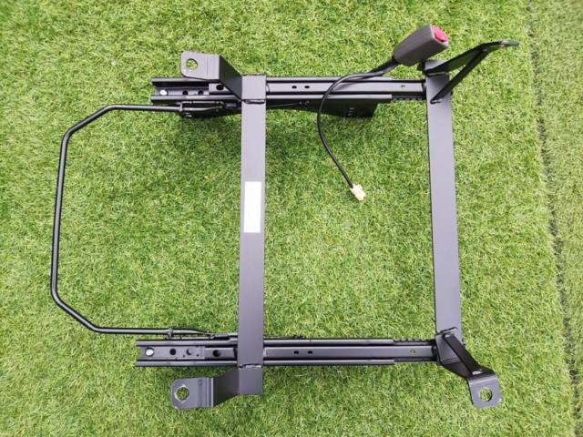 RAY-BOLT サイド止め シートレール L275