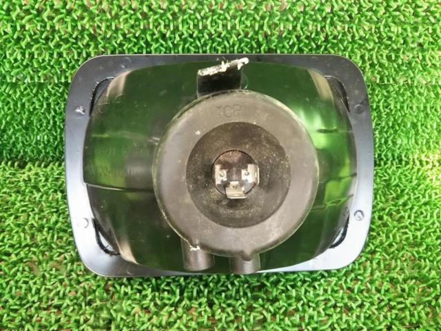 【メーカー不明】AAA HT6003 汎用角目ヘッドライト