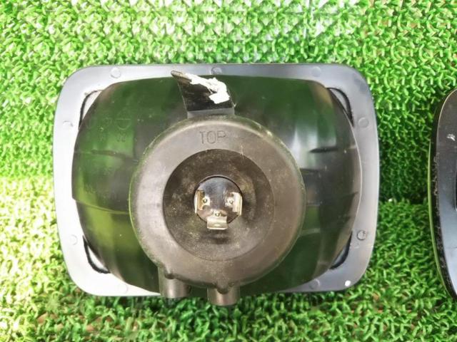 【メーカー不明】AAA HT6003 汎用角目ヘッドライト