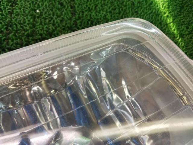 【メーカー不明】AAA HT6003 汎用角目ヘッドライト