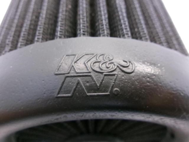 K&N エアクリーナー