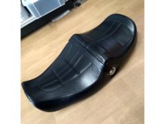 【メーカー不明】Z900RS用シート (Z07196)