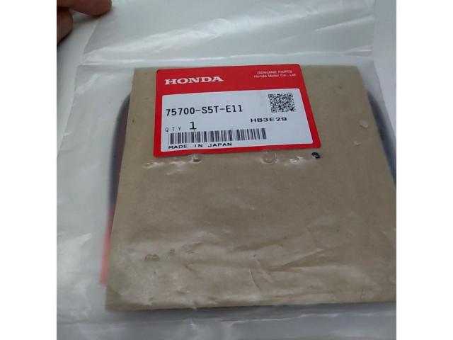 【ホンダ純正】レッドエンブレム 品番:75700-S5T-E11