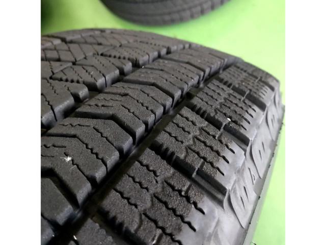 【BRIDGESTONE】 zart+【BRIDGESTONE】BLIZZAK VRX2 (Z07369)
