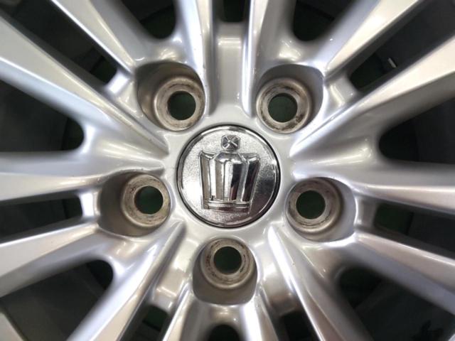 TOYOTA 210系クラウン純正ホイール + PIRELLI ICE ZERO ASIMMETRICO