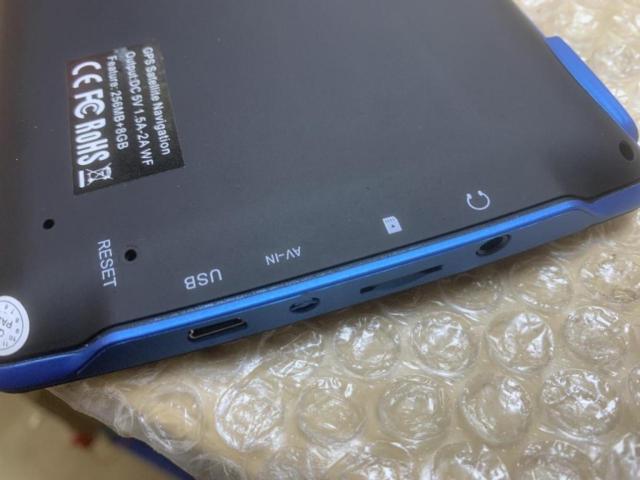 メーカー不明 7インチポータブルナビ