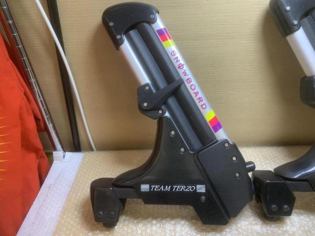 2【TERZO】デルタウィング スキーキャリア 2個セット