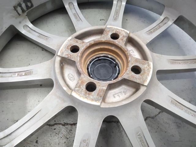 SPORT TECHNIC MONO 10 VISION + KENDA KR20 ※残り溝違い※