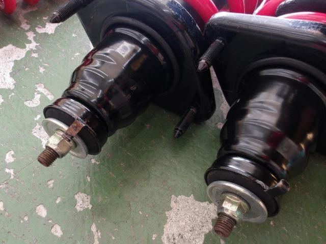 ホンダ純正 Moduloショックアブソーバー+メーカー不明ダウンサス