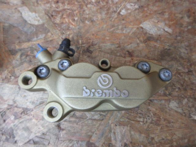 brembo ブレーキキャリパー 4P 30/34 40mm 20.5132.00