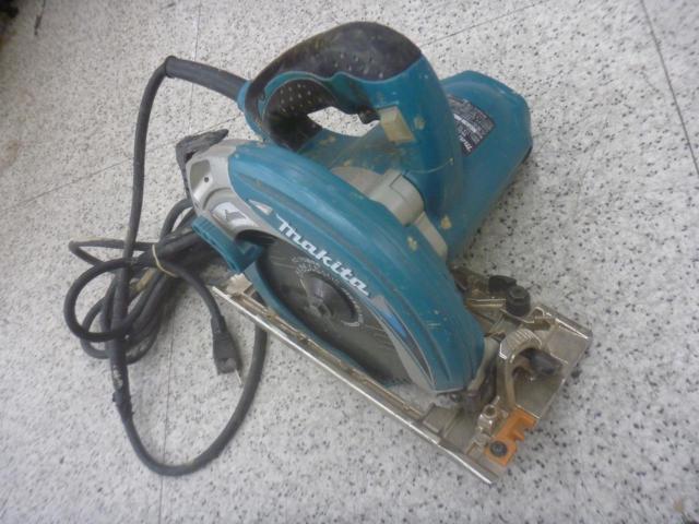 【WG】マキタ makita 5637BA 165mm マルノコ 丸のこ