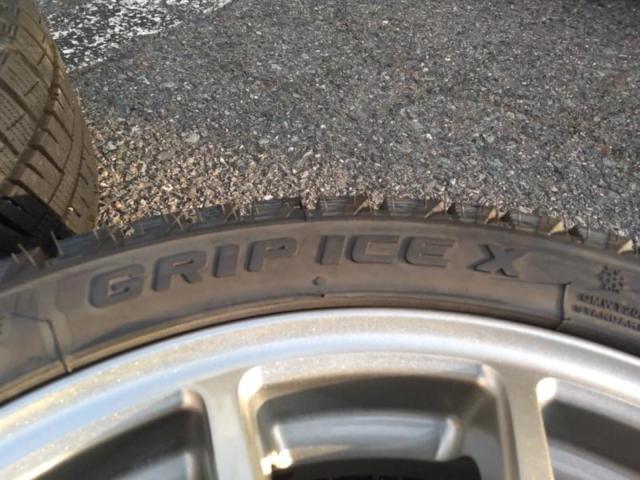 スタッドレスでも妥協したくない方!! 【BRIDGESTONE】 ECO FORME CRS12 + 【GRIPMAX】 GRIP ICE X