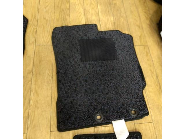 トヨタ純正 フロアマット