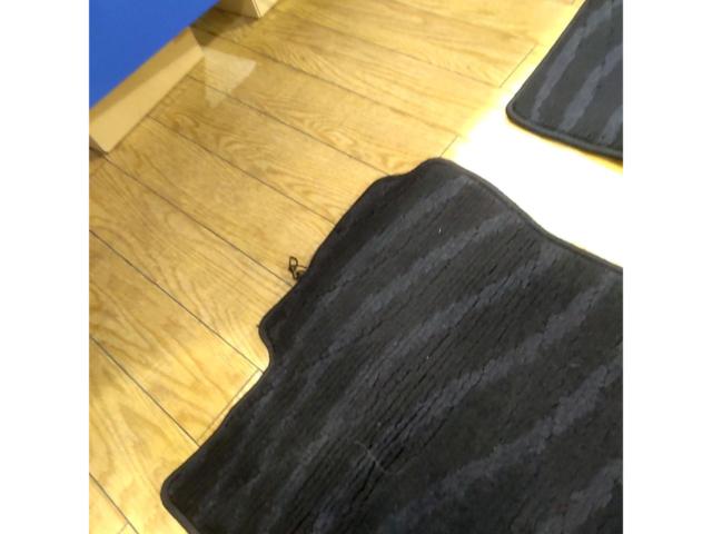 ダイハツ純正 ムーヴ LA150S 後期純正フロアマット