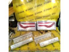 メーカー不明 歌舞伎5つ葉汎用LEDテール