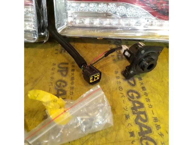 メーカー不明 歌舞伎5つ葉汎用LEDテール