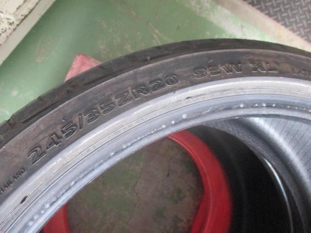 DELINTE THUNDER D7 245/35ZR20 2本