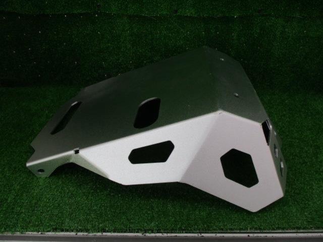 【Vストローム800DE/EM1BA】 メーカー不明 アンダーガード