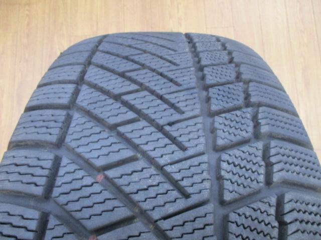 TOYOTA ハイラックス/GUN125 後期 Zグレード 純正ホイール+VIKING WINTECH WT6 SUV(2024年製造)