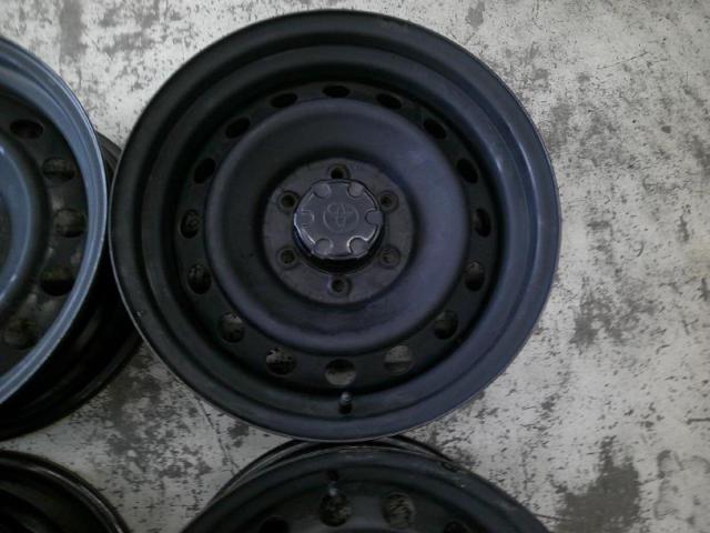 トヨタ(TOYOTA) FJクルーザー 純正スチールホイール