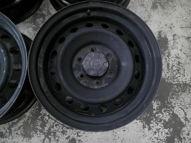 トヨタ(TOYOTA) FJクルーザー 純正スチールホイール