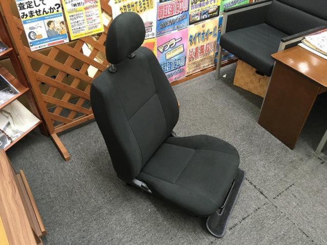 TOYOTA(トヨタ) 200系 ハイエーススーパーGL 純正シート 運転席&助手席セット