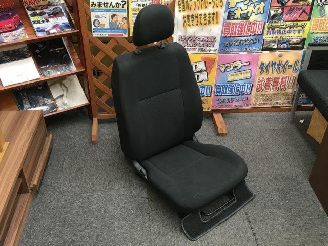 TOYOTA(トヨタ) 200系 ハイエーススーパーGL 純正シート 運転席&助手席セット