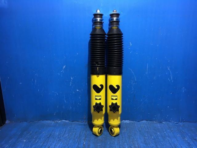 FLEX×KYB オリジナルコンプリートショック HARMOFREQ.Ver ※フロントのみ未使用 【200系 ハイエース 2WD】