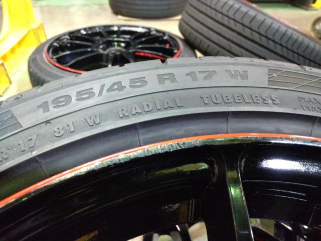 RAYS
GRAM
LIGHTS
57
XTREME
+
Continental
ContiSportContact5
195 / 45R17
81W