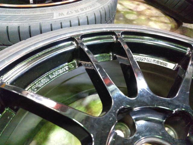 RAYS
GRAM
LIGHTS
57
XTREME
+
Continental
ContiSportContact5
195 / 45R17
81W