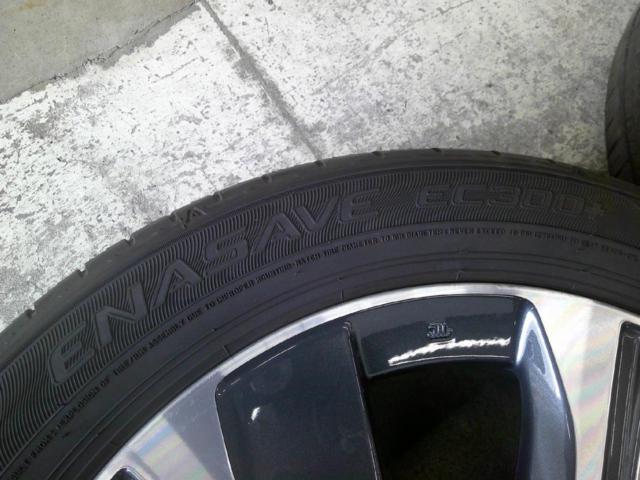 日産 (NISSAN) キックス純正ホイール + DUNLOP ENASAVE EC300+ 205/55R17 91V