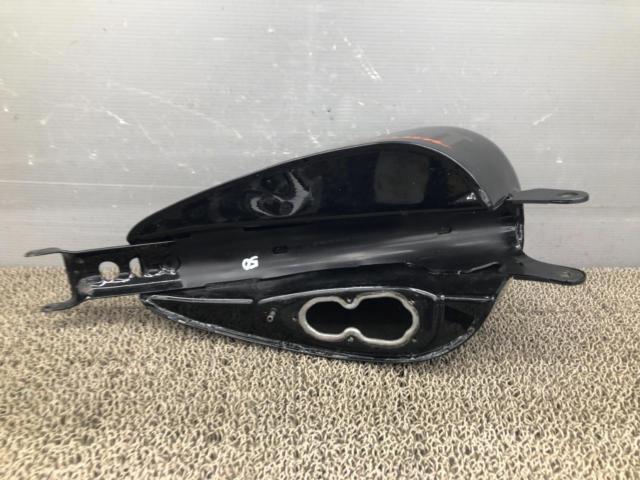 Harley-Davidson 純正ガソリンタンク