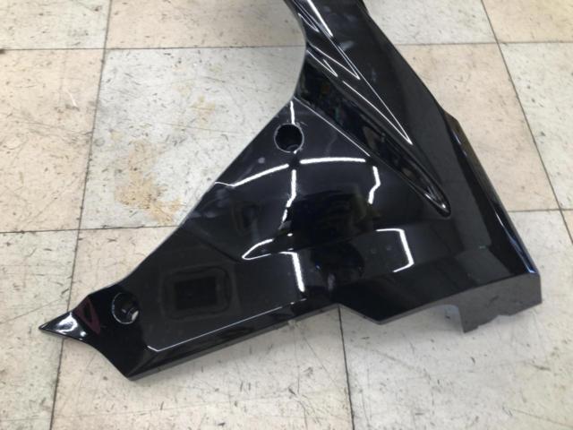 SUZUKI 純正サイドカバー
