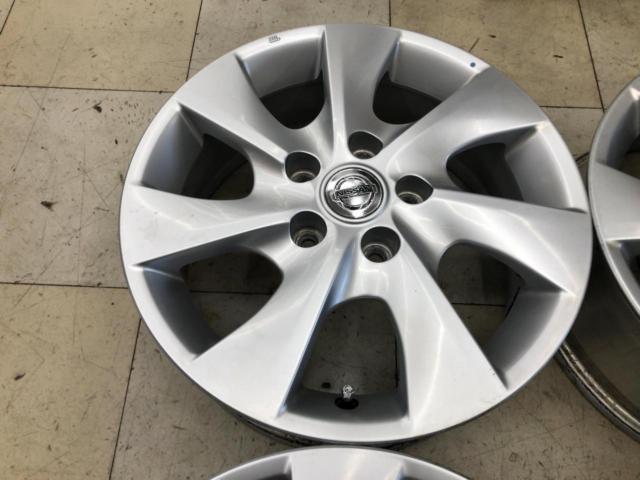 NISSAN C26セレナ純正ホイール
