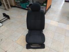 TOYOTA 純正シート