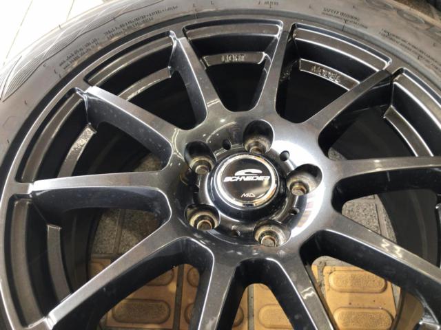 A-TECH SCHNEIDER Gran-X + GOODRIDE SOLMAX1 SUV