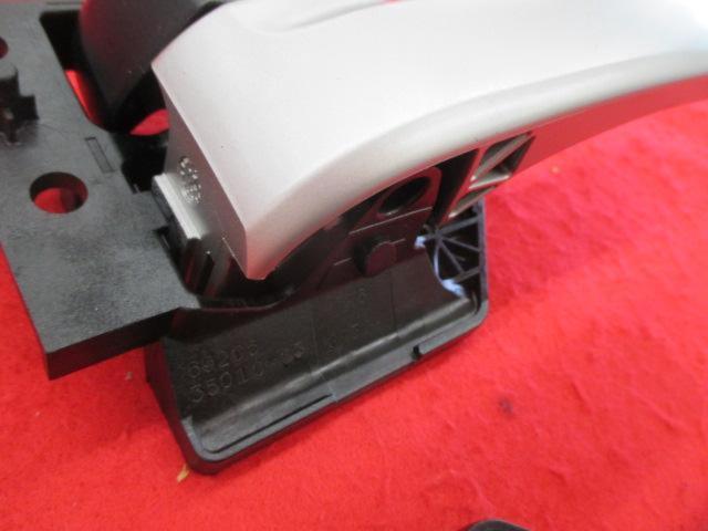 【トヨタ純正】トヨタ純正  FJクルーザー/GSJ15W 純正インナー ドアノブ