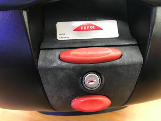 GIVI MONOLOCK リアBOX E370