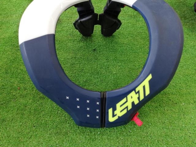 LEATT ネックブレース3.5 ジュニアサイズ