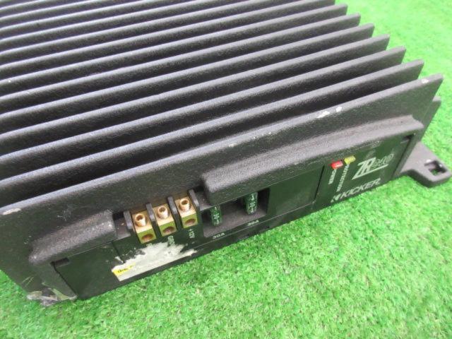 KICKER ZR240 2chアンプ SWXモジュール ※取付部1ッ箇所欠けあります 