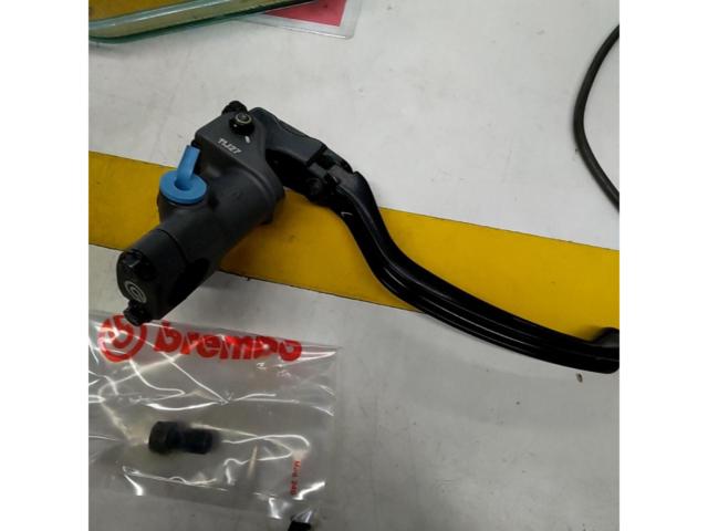 brembo(ブレンボ) HPK RCSクラッチマスター 19Φ ラジアル