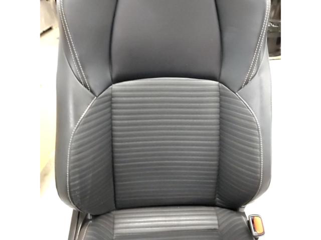 【トヨタ純正】カローラツーリング純正シート